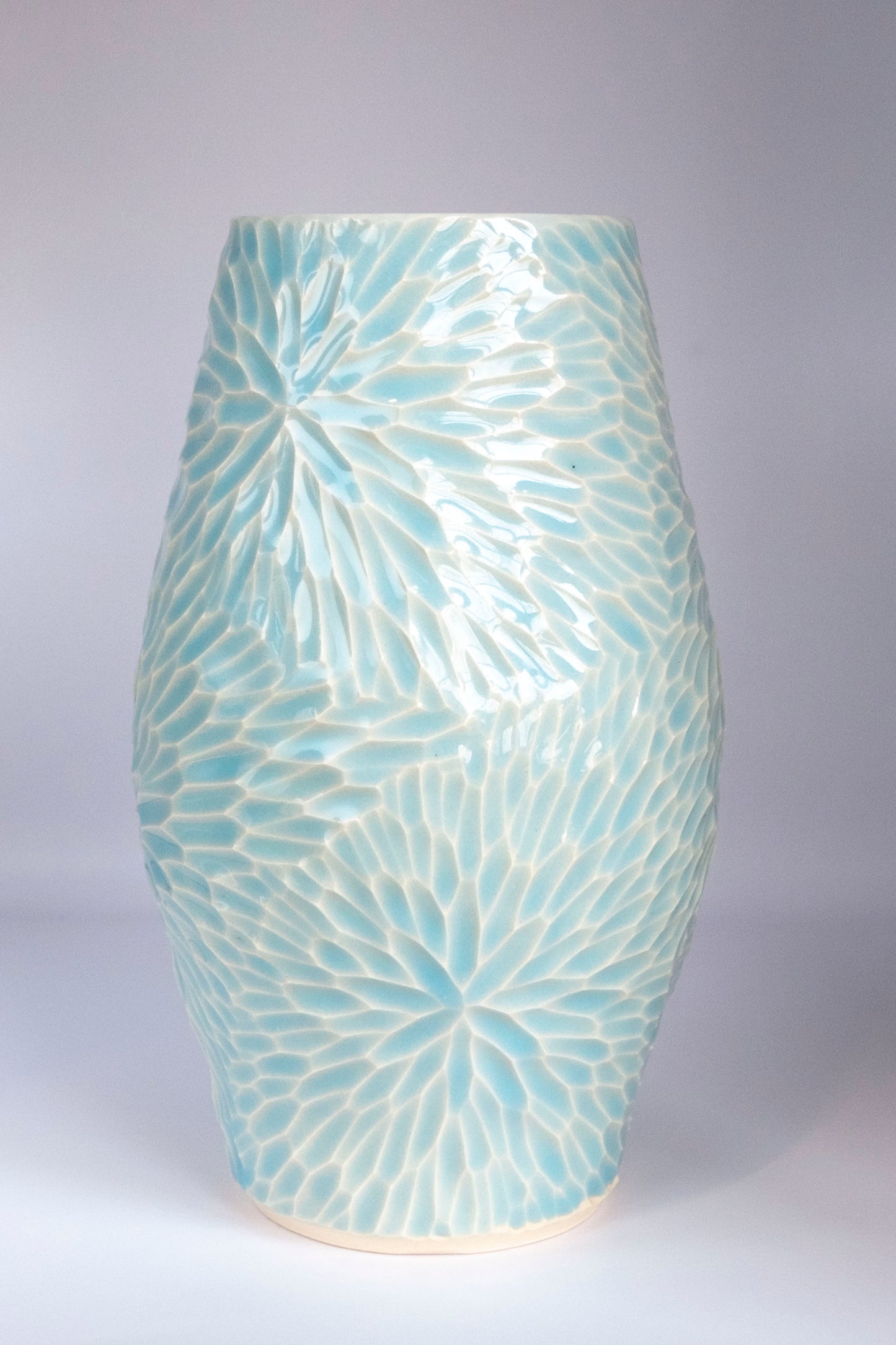 8.25 inch hand-carved porcelain vase, glacier celadon 2024-07